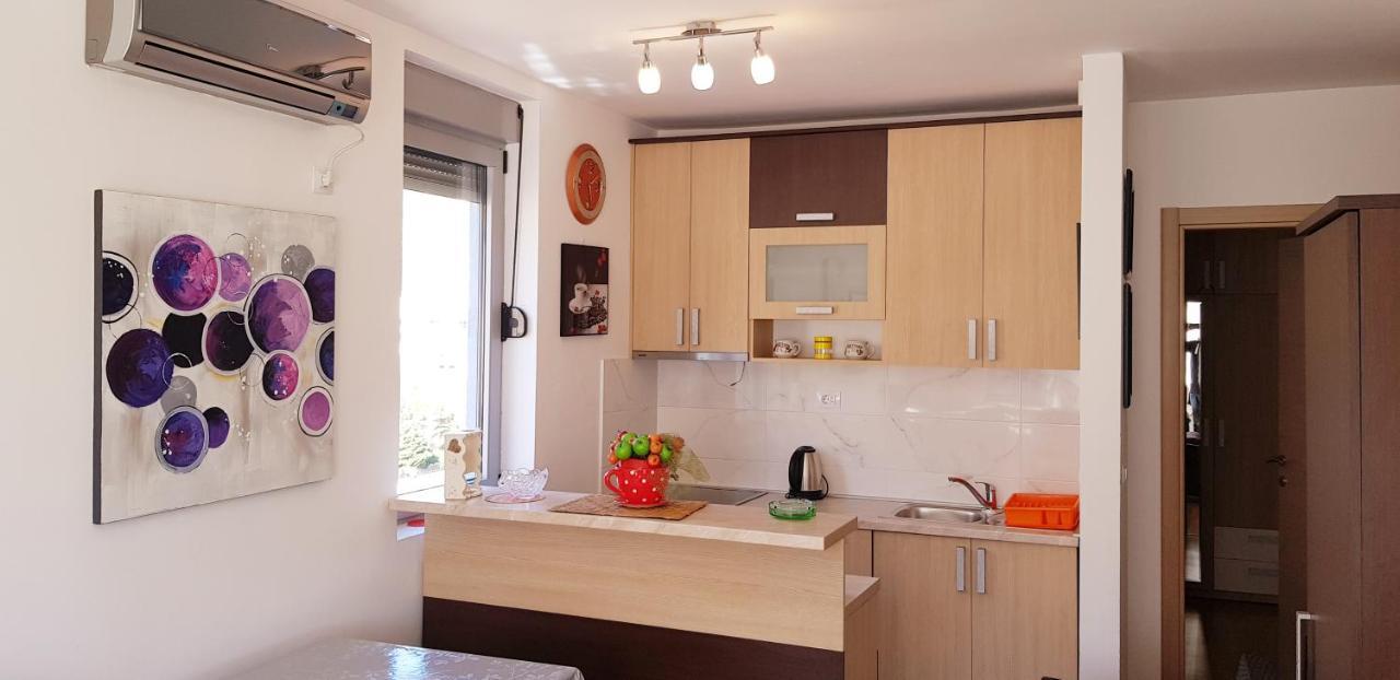 Pjerotic Apartment بودفا المظهر الخارجي الصورة