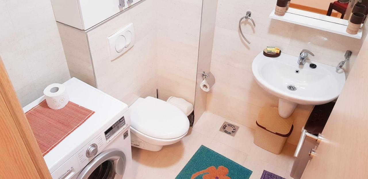 Pjerotic Apartment بودفا المظهر الخارجي الصورة